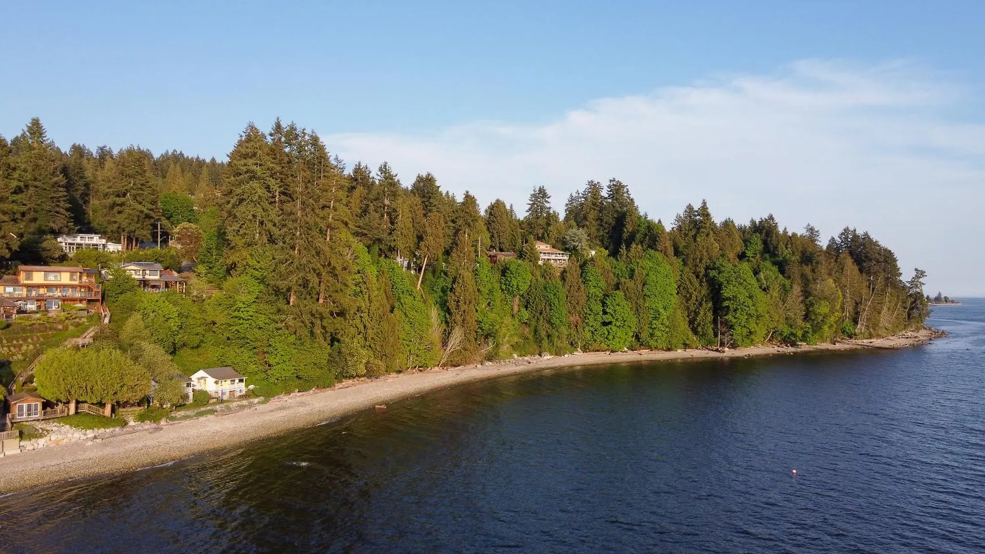 Homestay Sea To Sky Loft Apartment Sechelt Canada